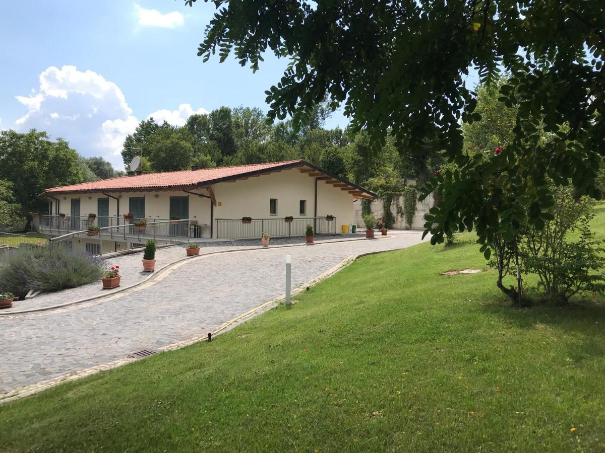 B&B Oasi Vetoio L'Aquila Exterior photo